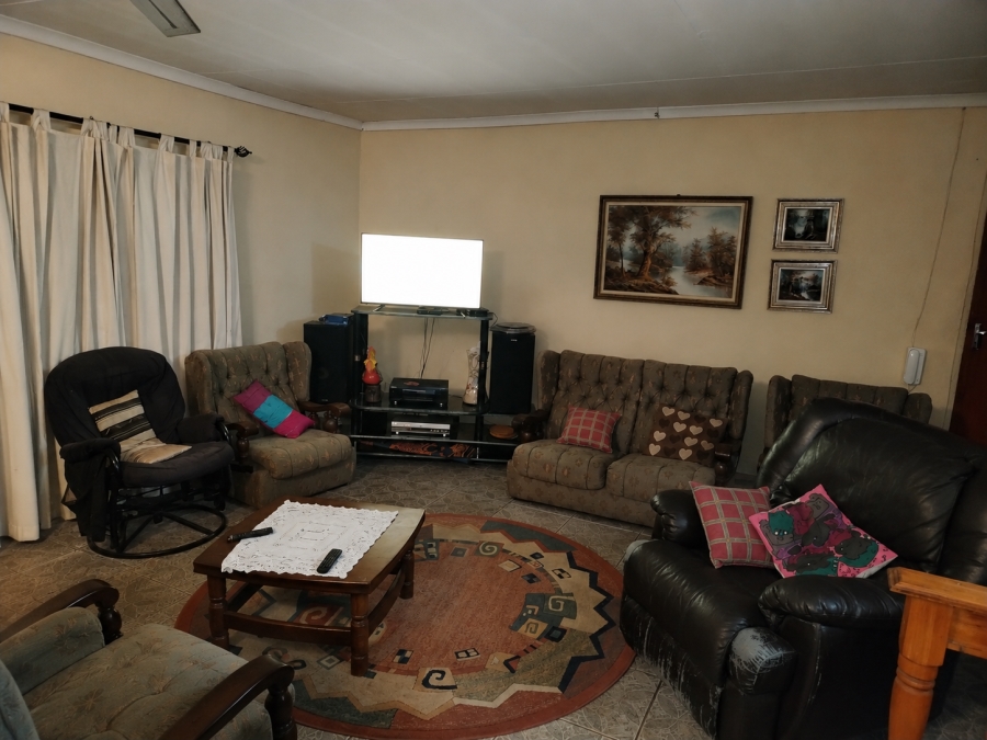 3 Bedroom Property for Sale in Bodorp North West